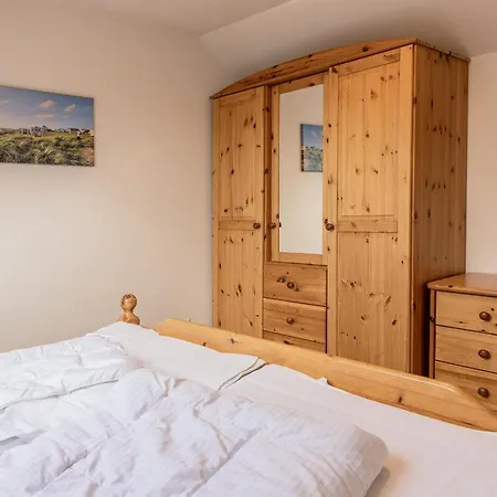 Apartment 50014... *